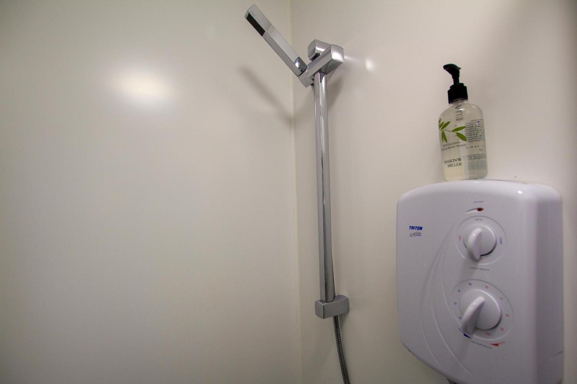 Moray Court Chester City Centre Studio Apartment By Rework Accommodation Bagian luar foto